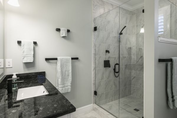 Cost of Granite Shower Installation in Cedar Rapids